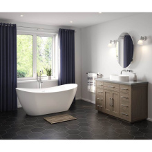 Maax 107511-000-001-000 - Mahaba 67 x 29 Acrylic Freestanding Oval Center Drain Bathtub in White